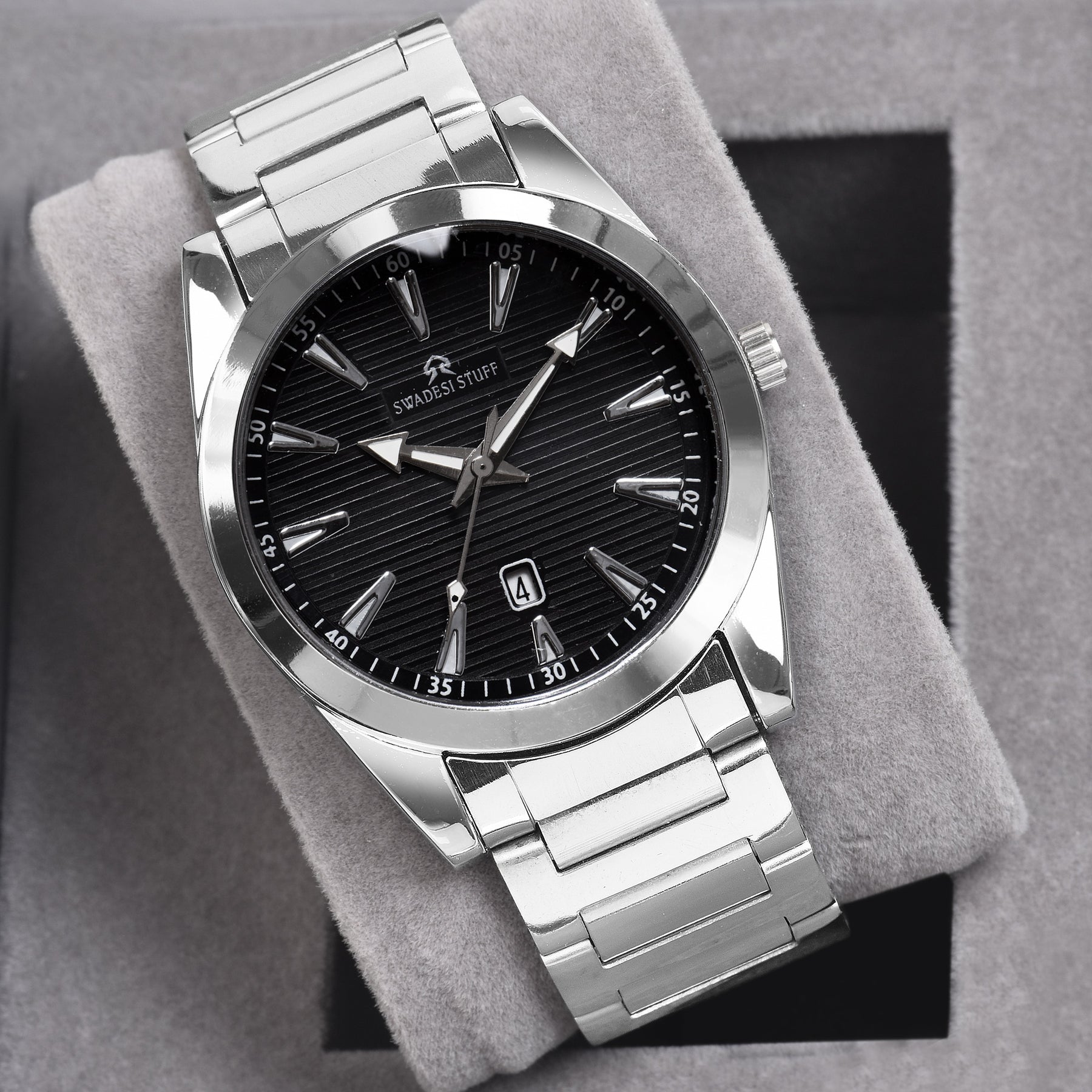 Titan Edge Mens Watch