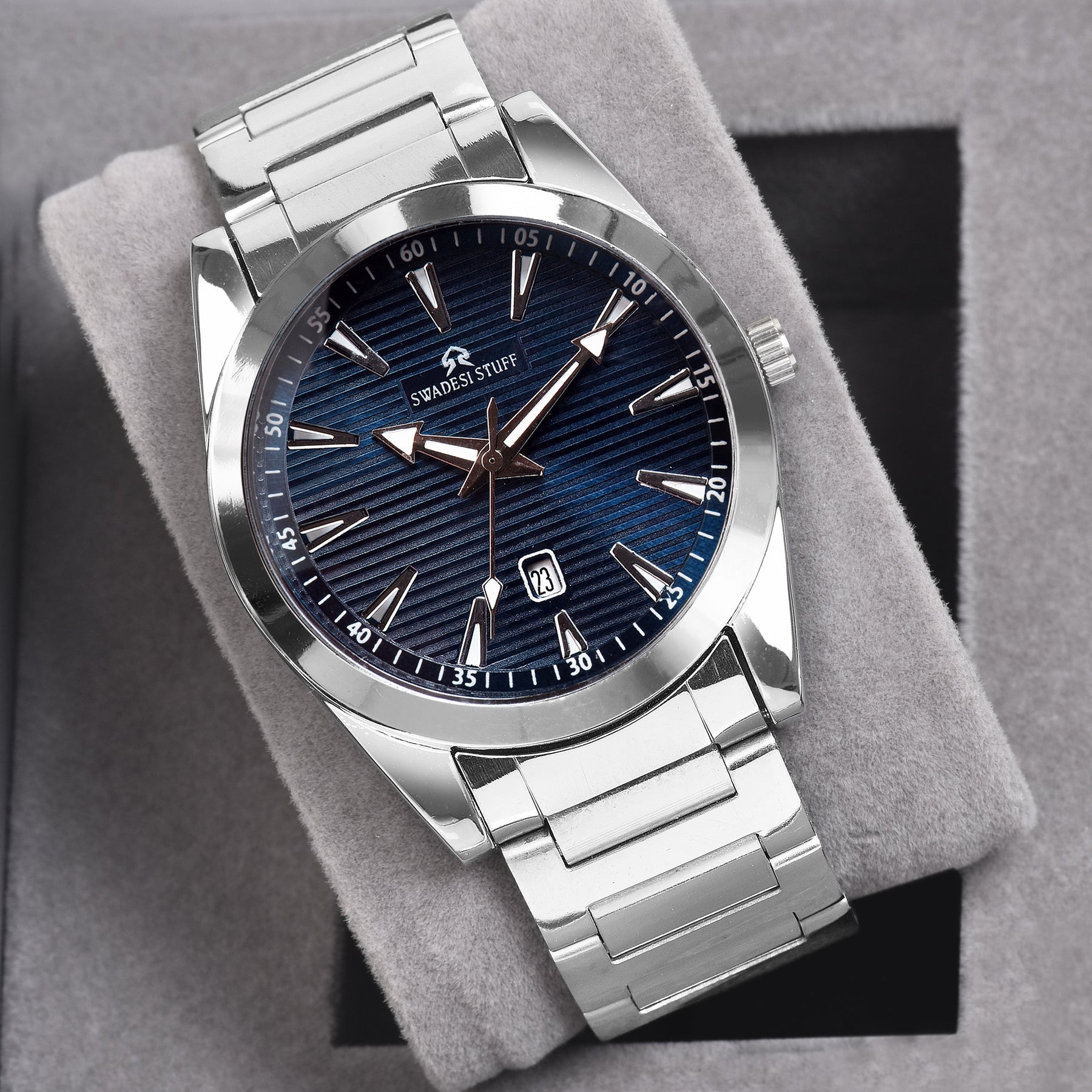 Titan Edge Mens Watch