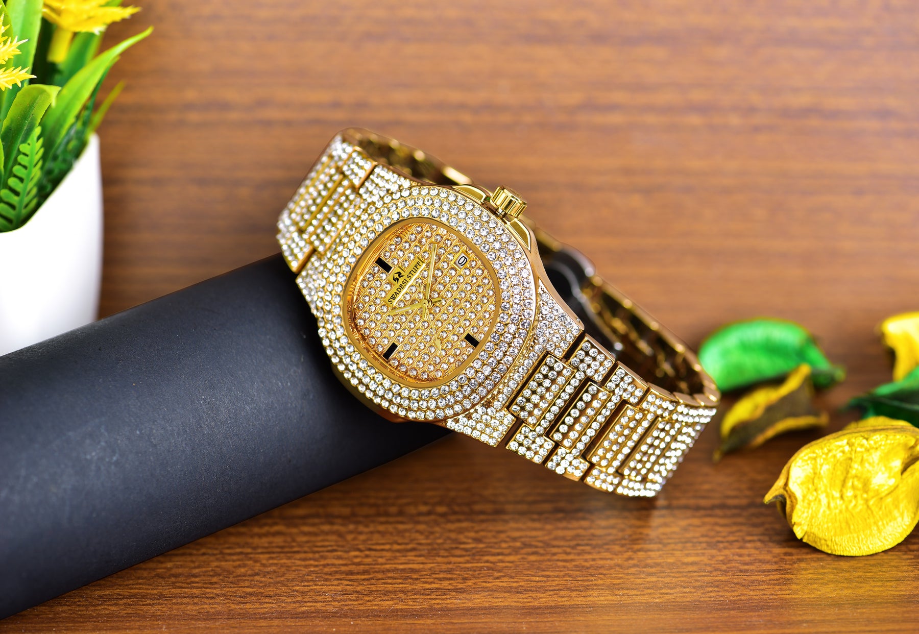 The Emperor - Premium & Luxurious Metal Watch For Men